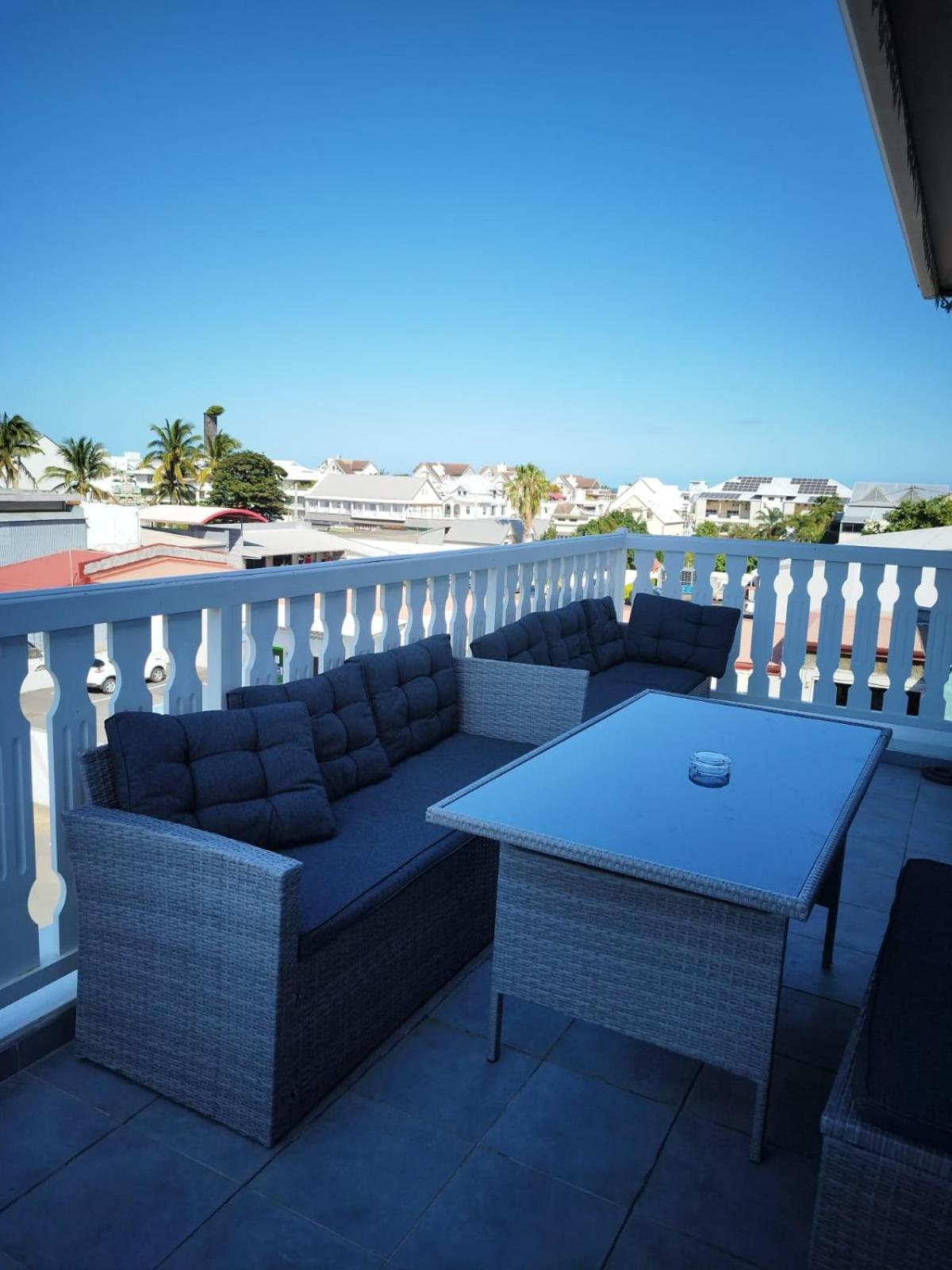 Lindsey Hotel Saint Pierre Exterior foto